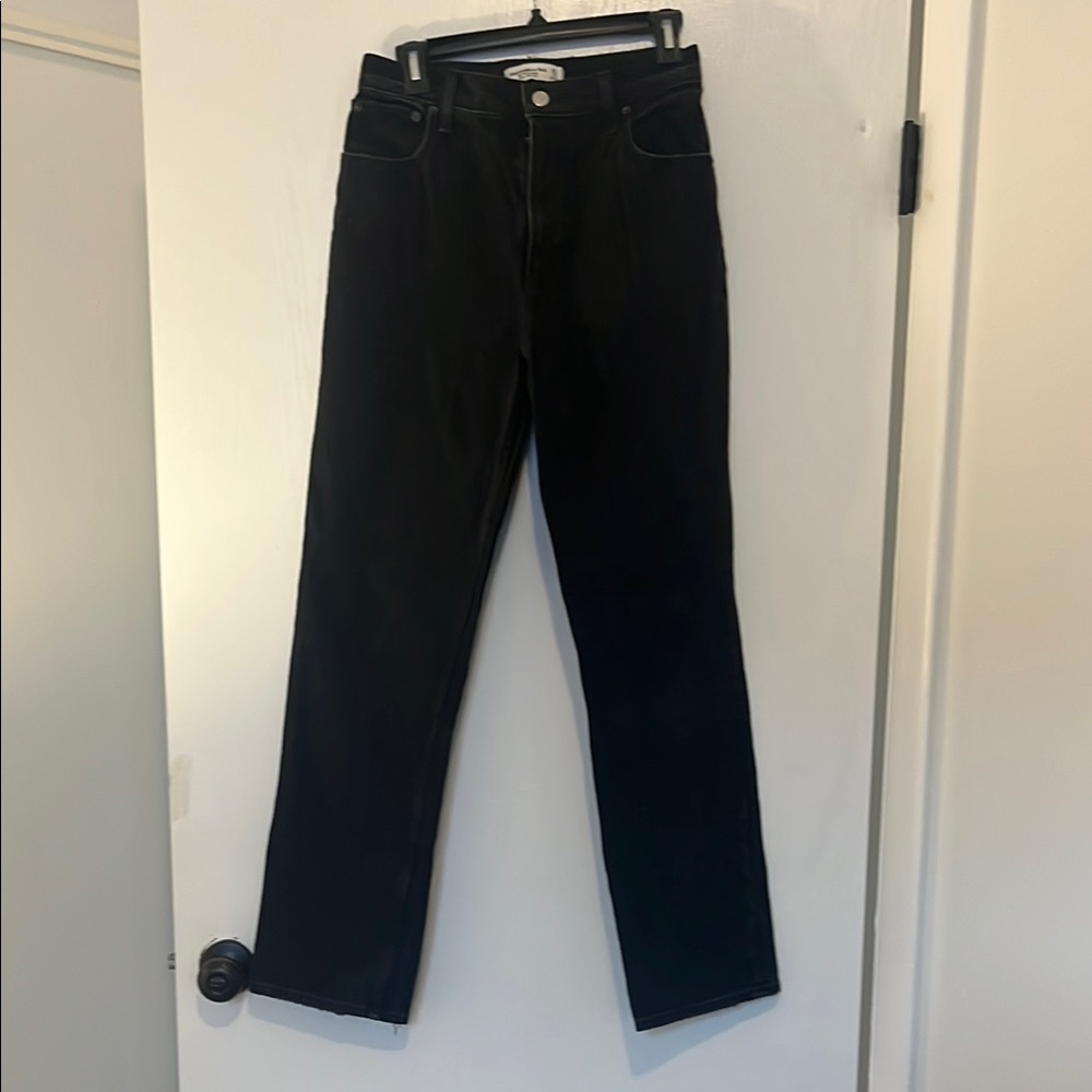 Abercrombie Women’s Ultra High Rise 90s Straight Jean